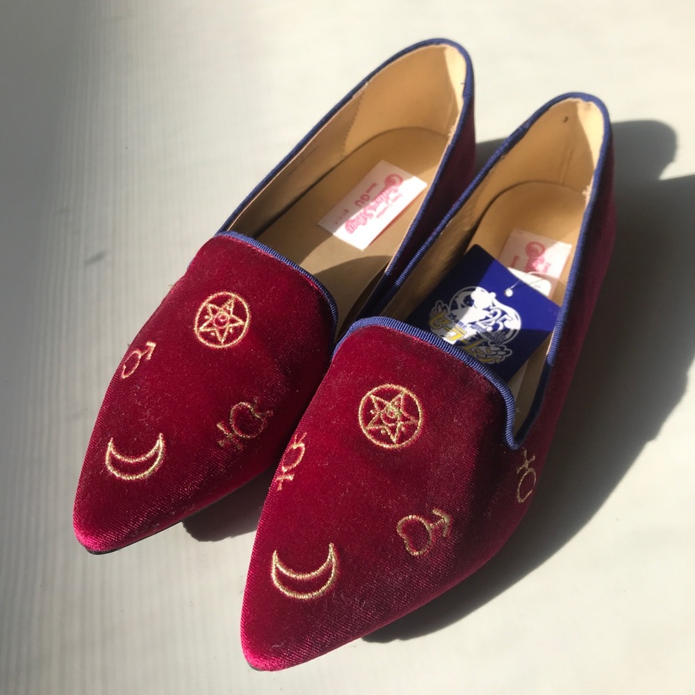 sailor moon red velvet embroidered opera shoes
